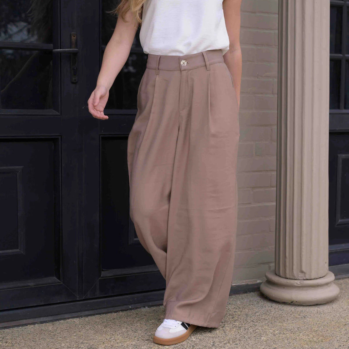 PANTALÓN KARY PLANE CAMEL