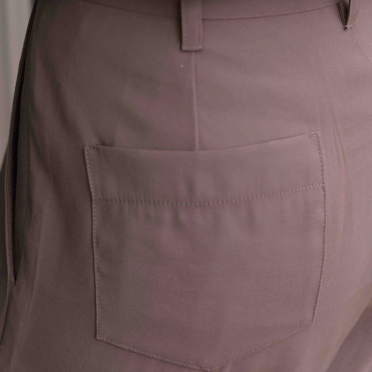 PANTALÓN KARY PLANE CAMEL