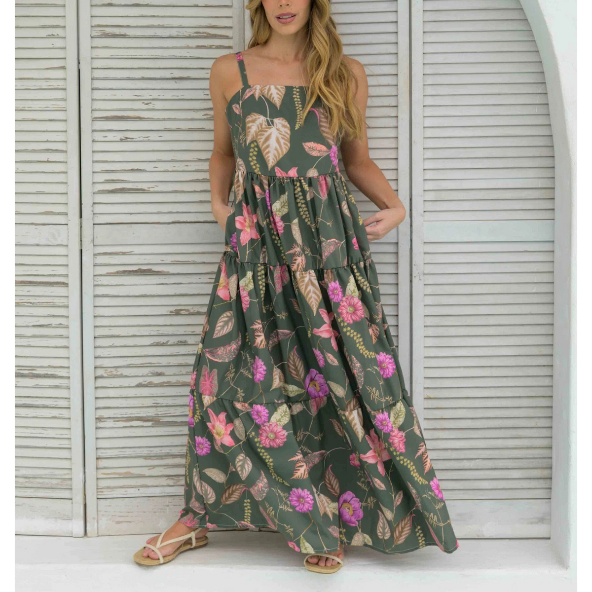VESTIDO LARGO LILY GARDEN